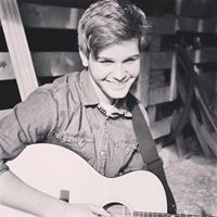 Darren Ray Photo 25