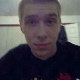 Eric Roe Photo 17