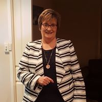 Christine Carey Photo 28