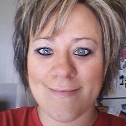 Michelle Dougherty Photo 12