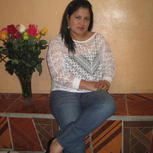 Nancy Orellana Photo 9