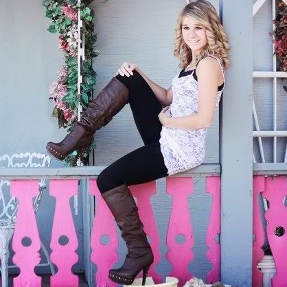 Staci Mitchell Photo 20