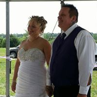 Terri Courtney Photo 9
