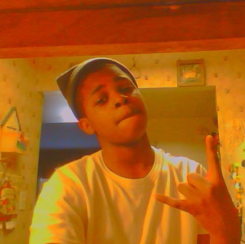 Elijah Richards Photo 6