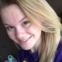 Sarah Gunderson Photo 19