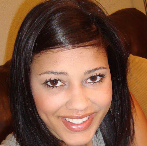 Sara Robinson Photo 4