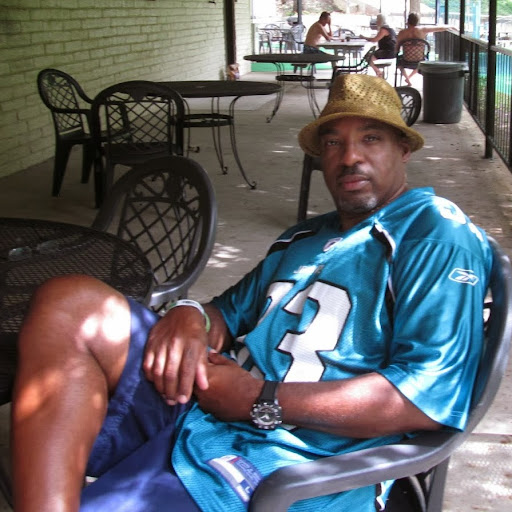 Robert Mixon Photo 12