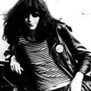 Rosie Tyler Photo 3