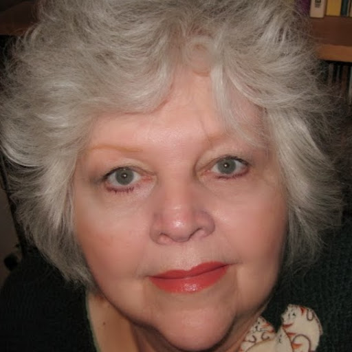 Sarah Mcneal Photo 17