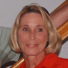 Terri Diaz Photo 16