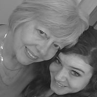 Ruth Goodwin Photo 15