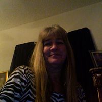 Cindy Stuart Photo 39