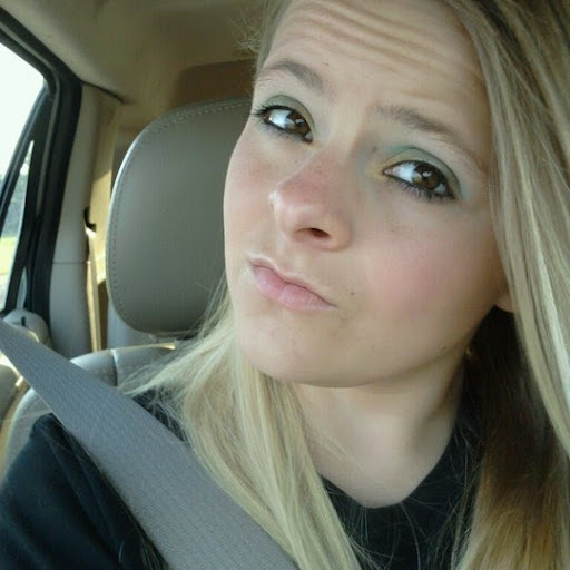 Shelby Echols Photo 5