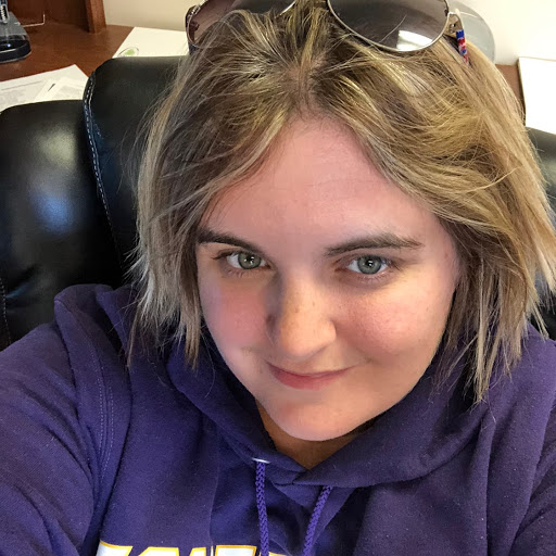 Monica Roach Photo 22