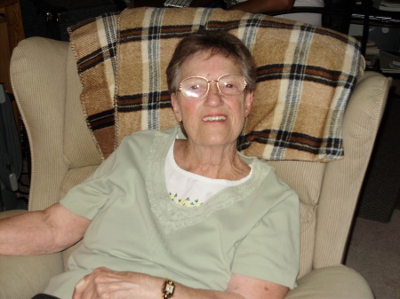 Geraldine Walters Photo 21