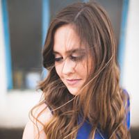 Christina Holtz Photo 18
