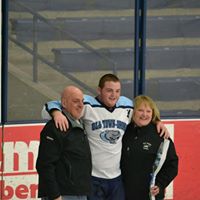 Laurie Miller Photo 45