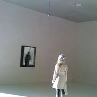 Helen Neumann Photo 18