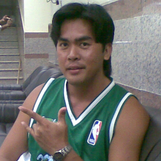 Eddie Ferrer Photo 28