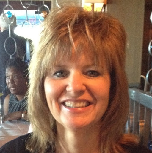 Linda Schultz Photo 25