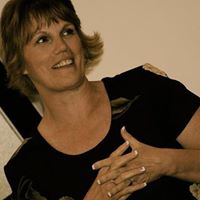 Roseanne Roberts Photo 10