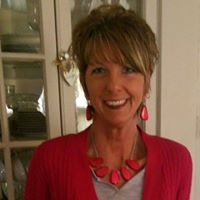 Christine Clemens Photo 23