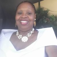 Bea Robinson Photo 9
