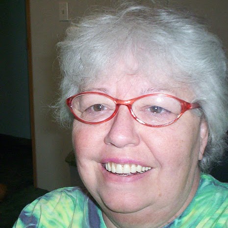 Diane Knight Photo 31