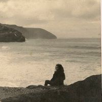 Sarah Devlin Photo 6