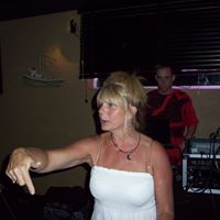 Debbie Sterling Photo 37