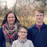Amy Gentry Photo 24