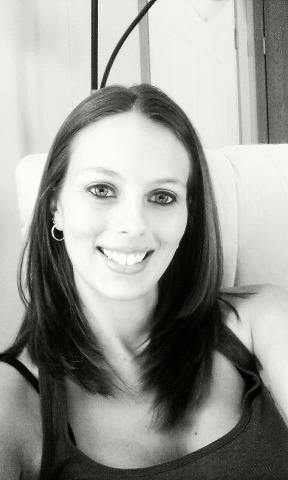 Dani Bell Photo 41