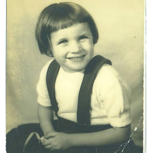 Pamela Fowler Photo 30