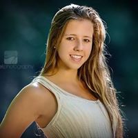 Sarah Dominic Photo 8