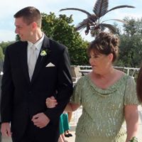 Carol Linder Photo 9