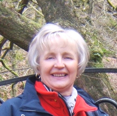 Kathryn Owen Photo 28