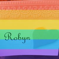 Robyn Savage Photo 10