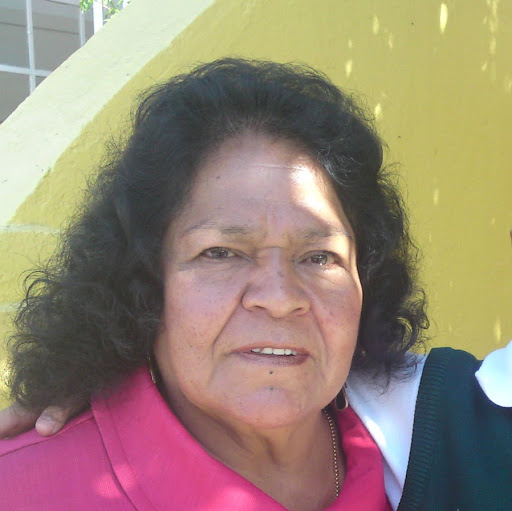 Paula Salazar Photo 24