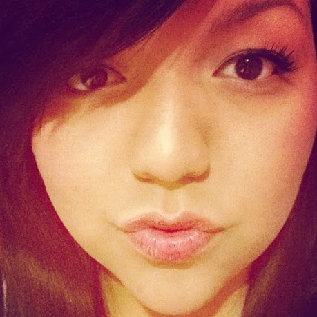Elizabeth Sifuentes Photo 8