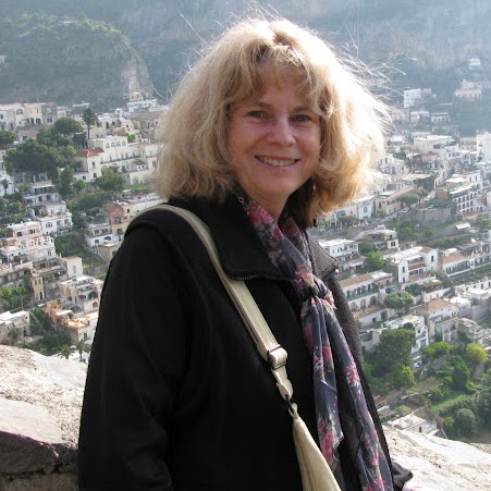 Kathleen Woods Photo 40
