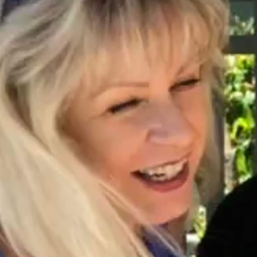 Colleen Robson Photo 3