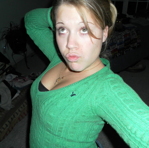 Kristina Cooper Photo 13
