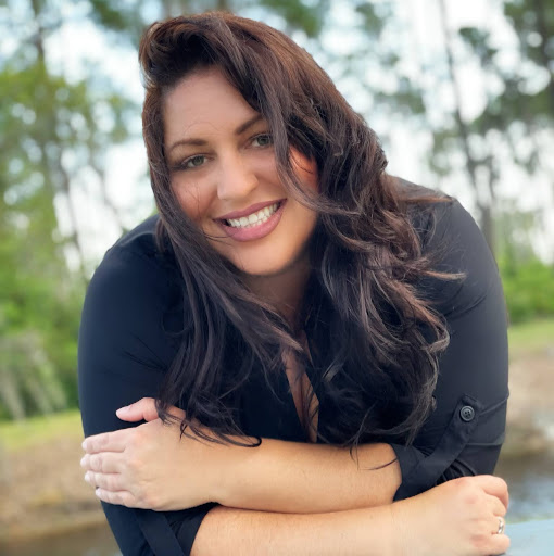 Christine Melendez Photo 30