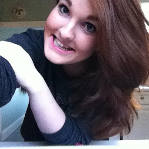 Rachael Davies Photo 32