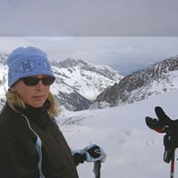 Alma Young Photo 7