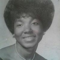 Shirley Watson Photo 23