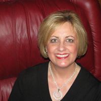 Barbara Daniels Photo 20
