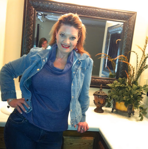 Melissa Adamson Photo 32