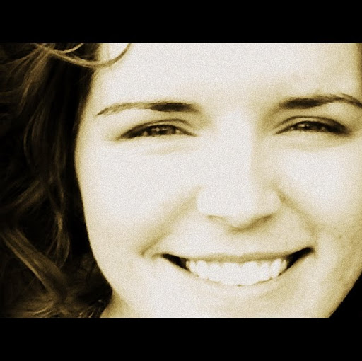 Joanna Kelley Photo 28