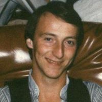Robert Usher Photo 26